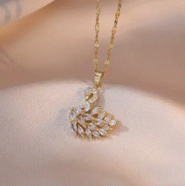 swan zircon pendant